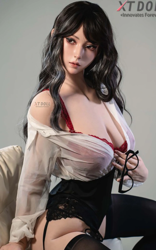 Lucy Storm