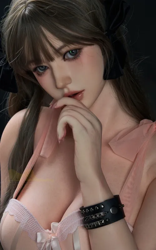 Evie