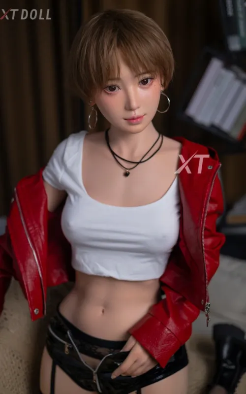 Akiko Grace