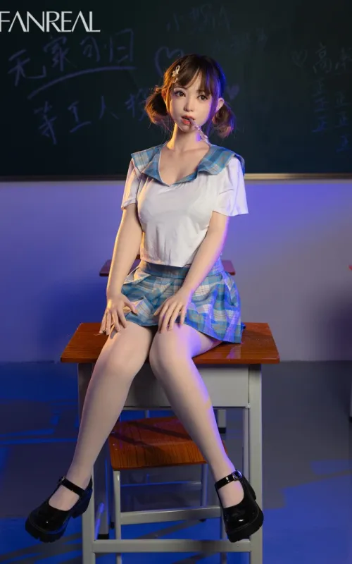 Momoka