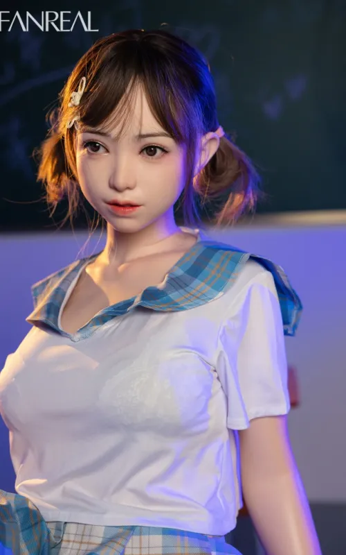 Momoka