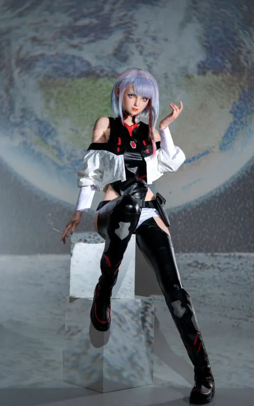 Cyberpunk Lucy