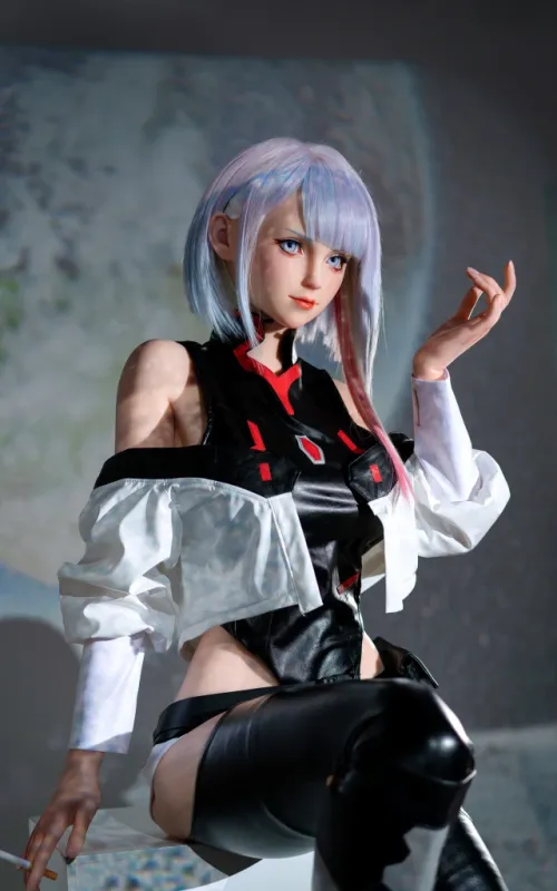 Cyberpunk Lucy