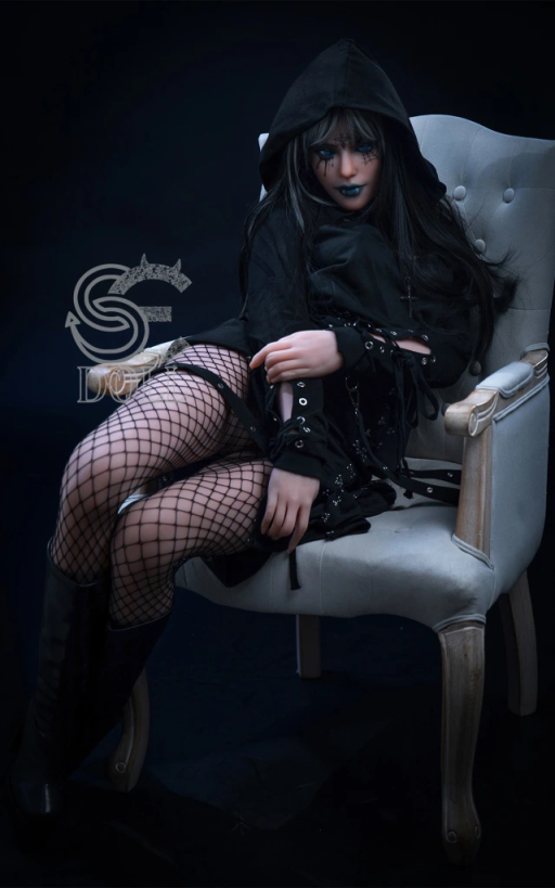 Morticia