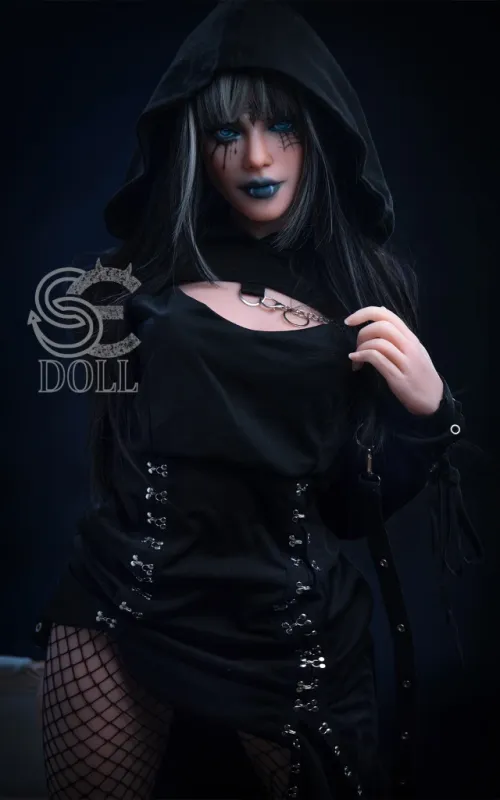 Morticia