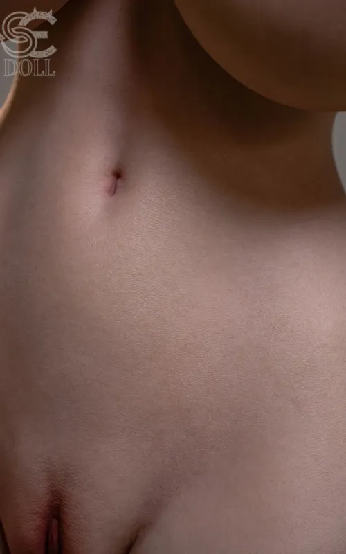 Torso Sophia Lane