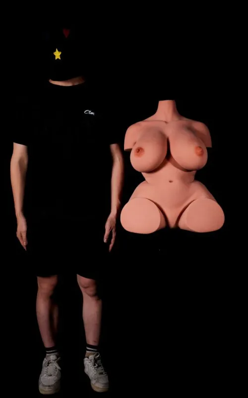 Torso Ava