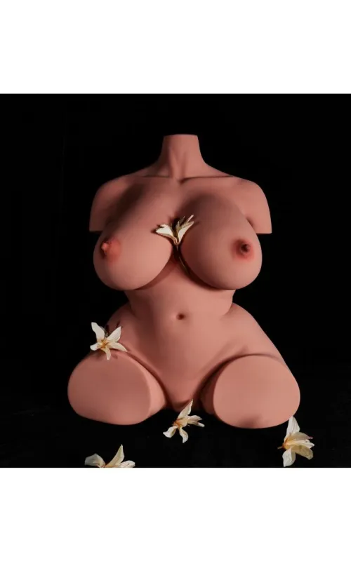 Torso Ava