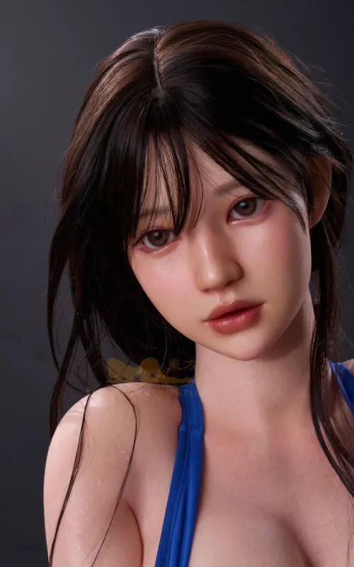 Xinyue nadadora