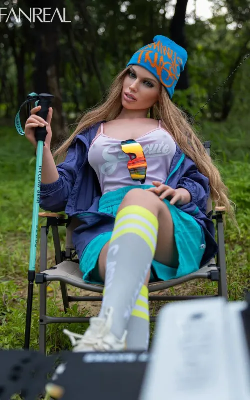 Kaley de campamento