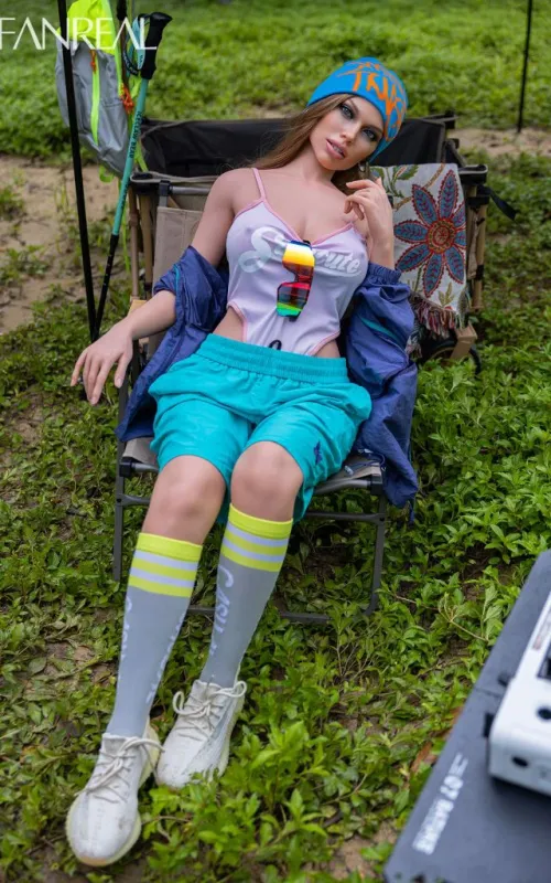 Kaley de campamento