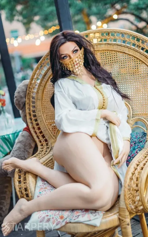 Cynthia