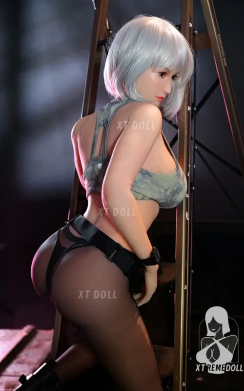 Lola Watson