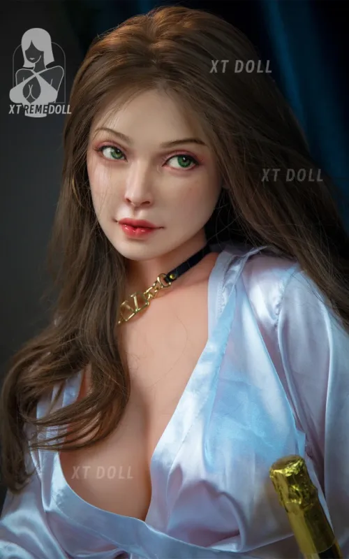 Jennifer Anuston