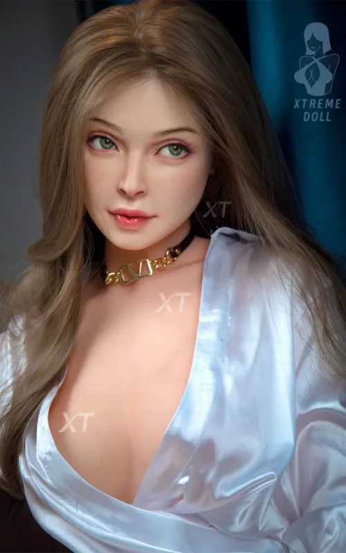 Jennifer Anuston