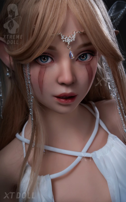 Faye, sacerdotisa élfica