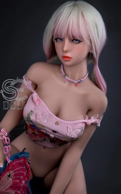 Mika D.