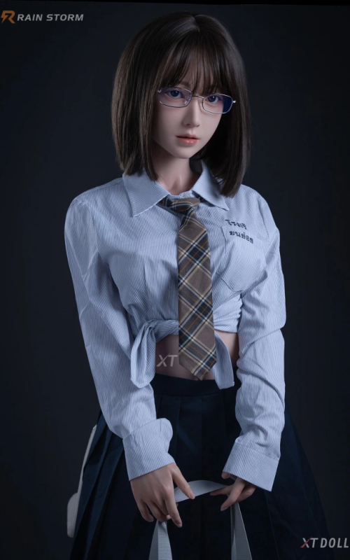 Asumi, a estudante aplicada