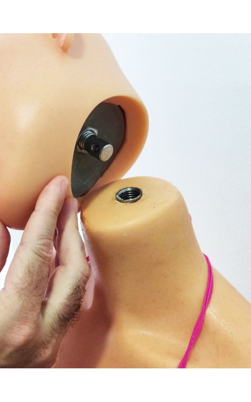 Tornillo móvil para cabeza de SEX Doll