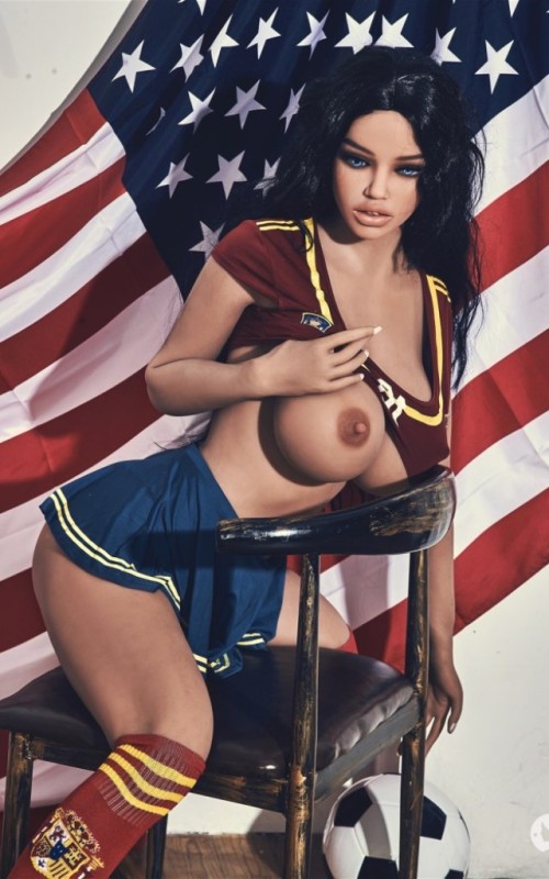 Roxane, una chica siempre dispuesta para ti