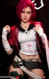 Vi