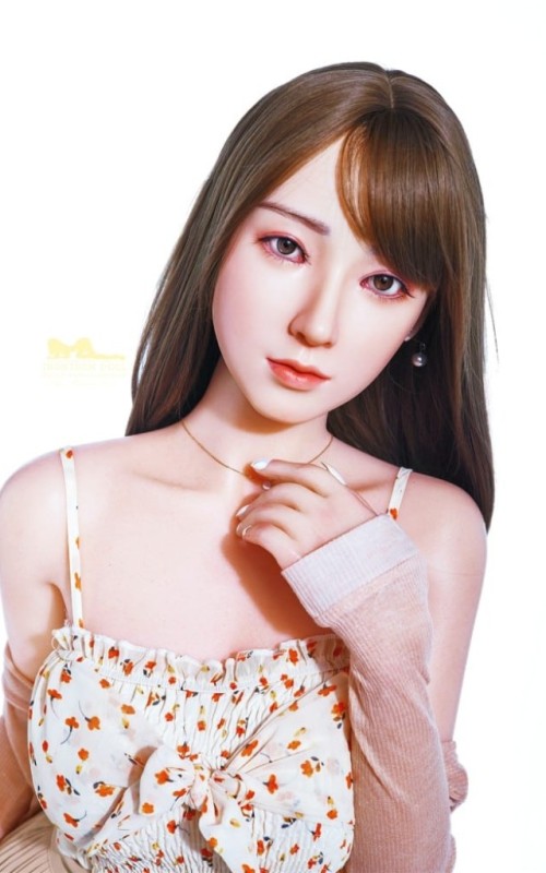 Hiroki, una jovencita Japonesa muy ardiente