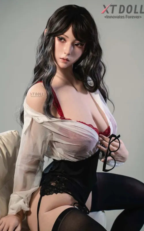 Lucy Storm