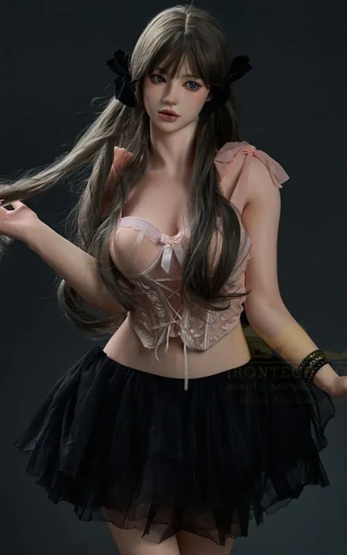 Evie