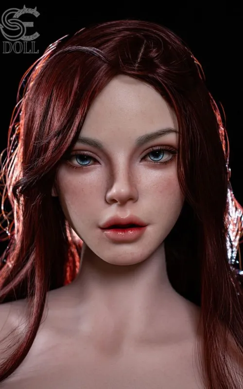 Torso Scarlett Reed