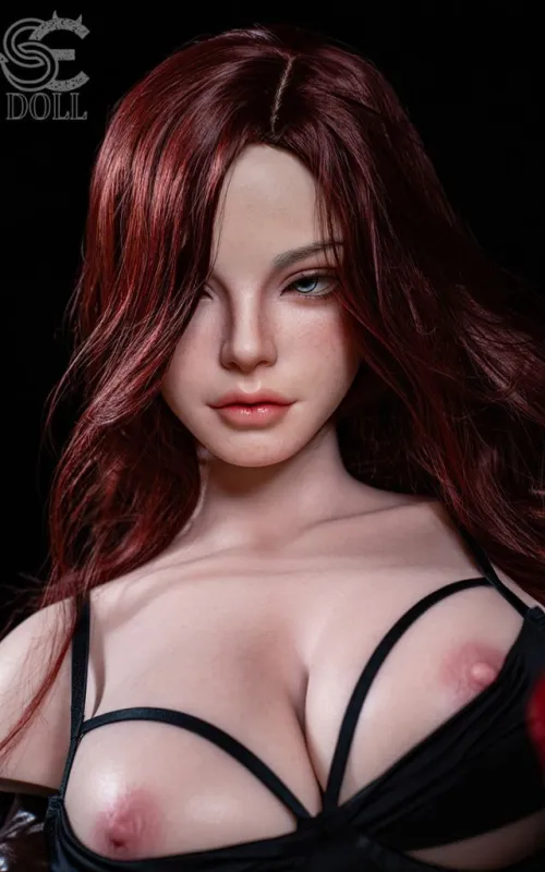 Torso Scarlett Reed