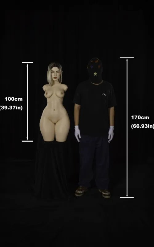 Torso Eydis