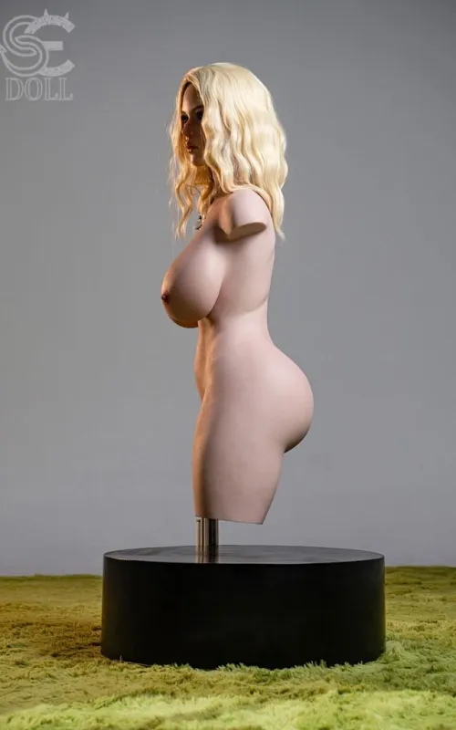 Torso Sophia Lane