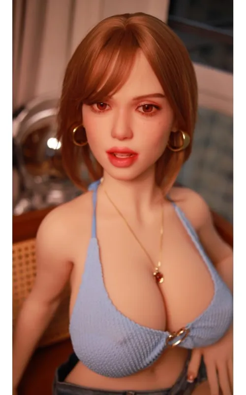 Mini Yui provocadora