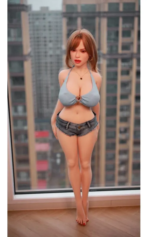 Mini Yui provocadora