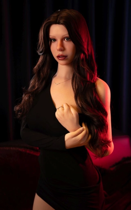 Lisbeth, uma beleza cheia de calor • SiliconGirls