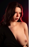 Lisbeth, uma beleza cheia de calor • SiliconGirls