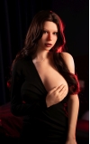 Lisbeth, uma beleza cheia de calor • SiliconGirls