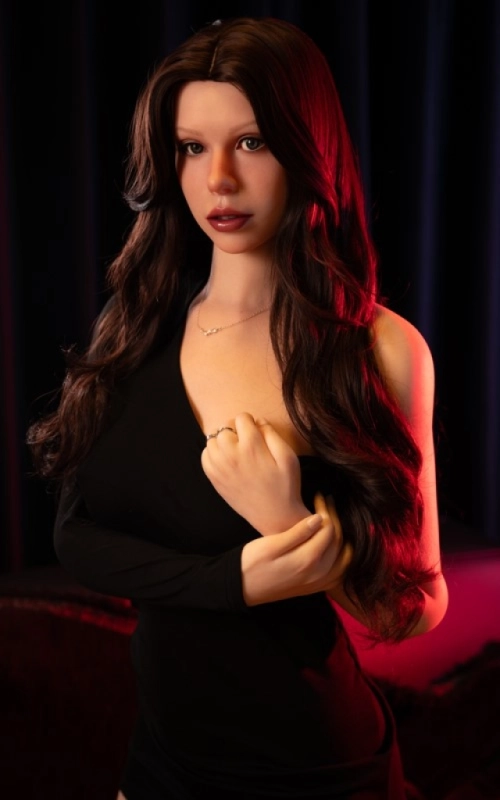 Lisbeth, uma beleza cheia de calor • SiliconGirls