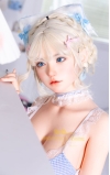 Zia, uma rapariga delicada • SiliconGirls