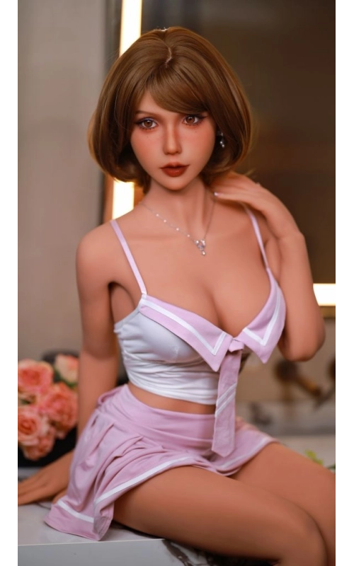 Ellara, inocente y leal • SiliconGirls