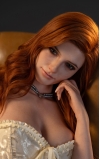 Poppy, mezcla de elegancia y sensualidad • SiliconGirls