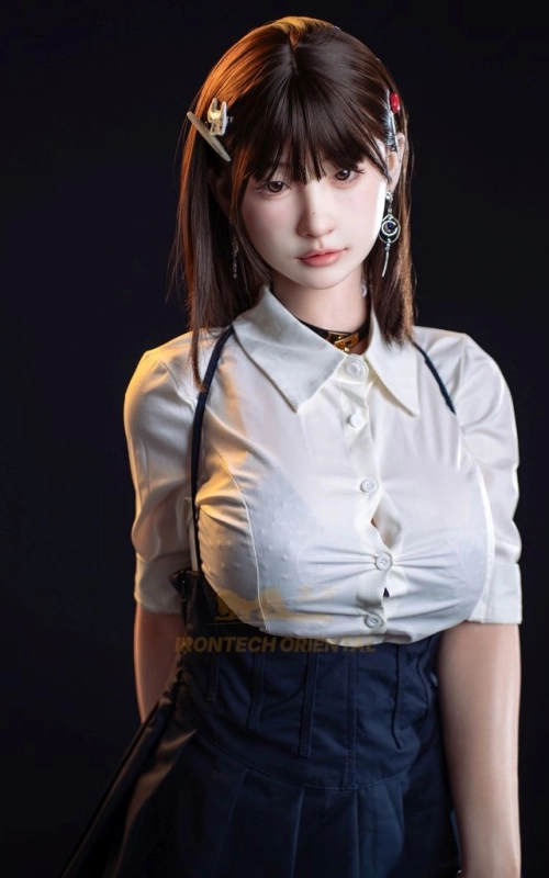 Yui, tu novia dulce y adorable • SiliconGirls