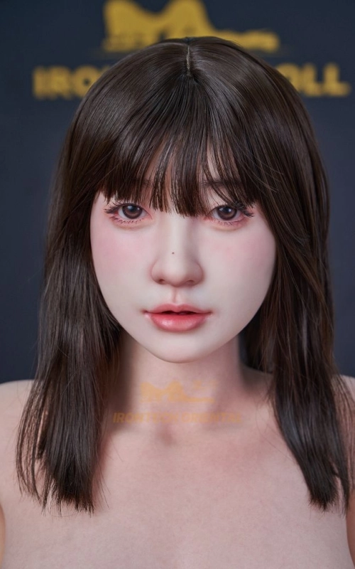 Yui, tu novia dulce y adorable • SiliconGirls