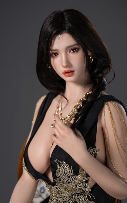 Lilia, una belleza que acelera tu corazón • SiliconGirls