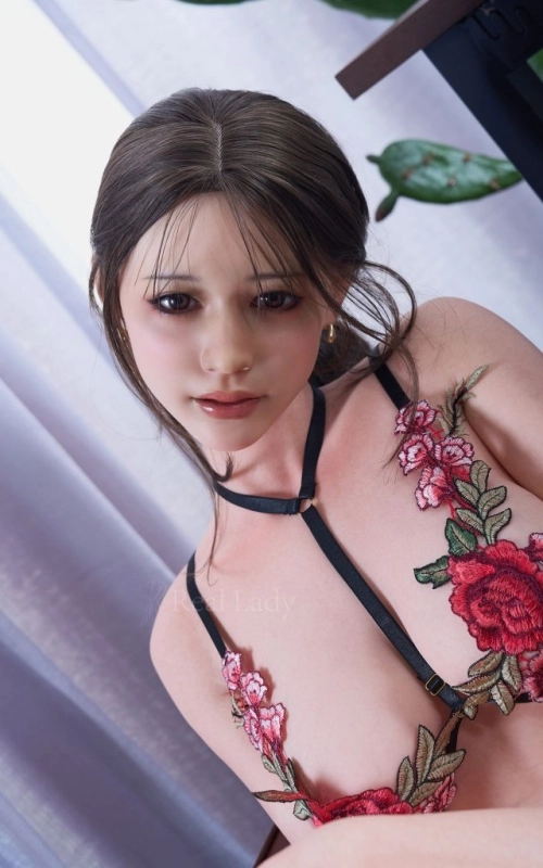 Selina, tu encuentro en la noche • SiliconGirls