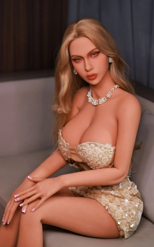 Angelica, tu novia hermosa y a la moda • SiliconGirls