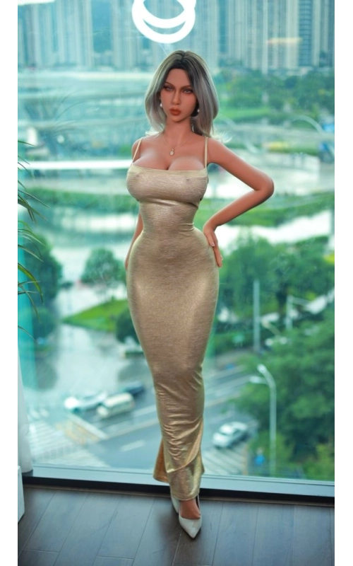 Angelica, a mais glamorosa e perigosa • SiliconGirls
