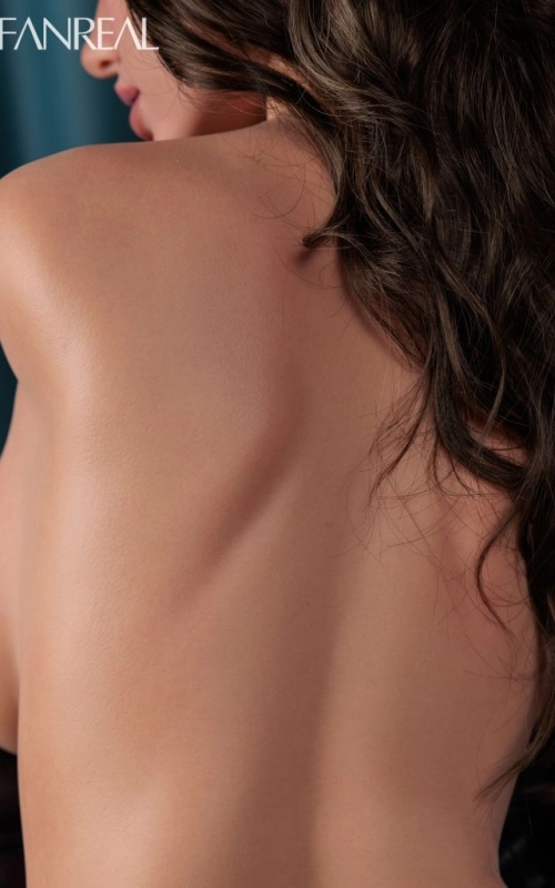 Torso Liliane, un placer íntimo • SiliconGirls