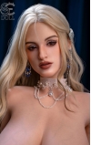 Cleopatra, reina del BDSM • SiliconGirls