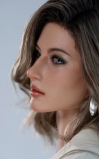 Claire, una belleza sofisticada • SiliconGirls